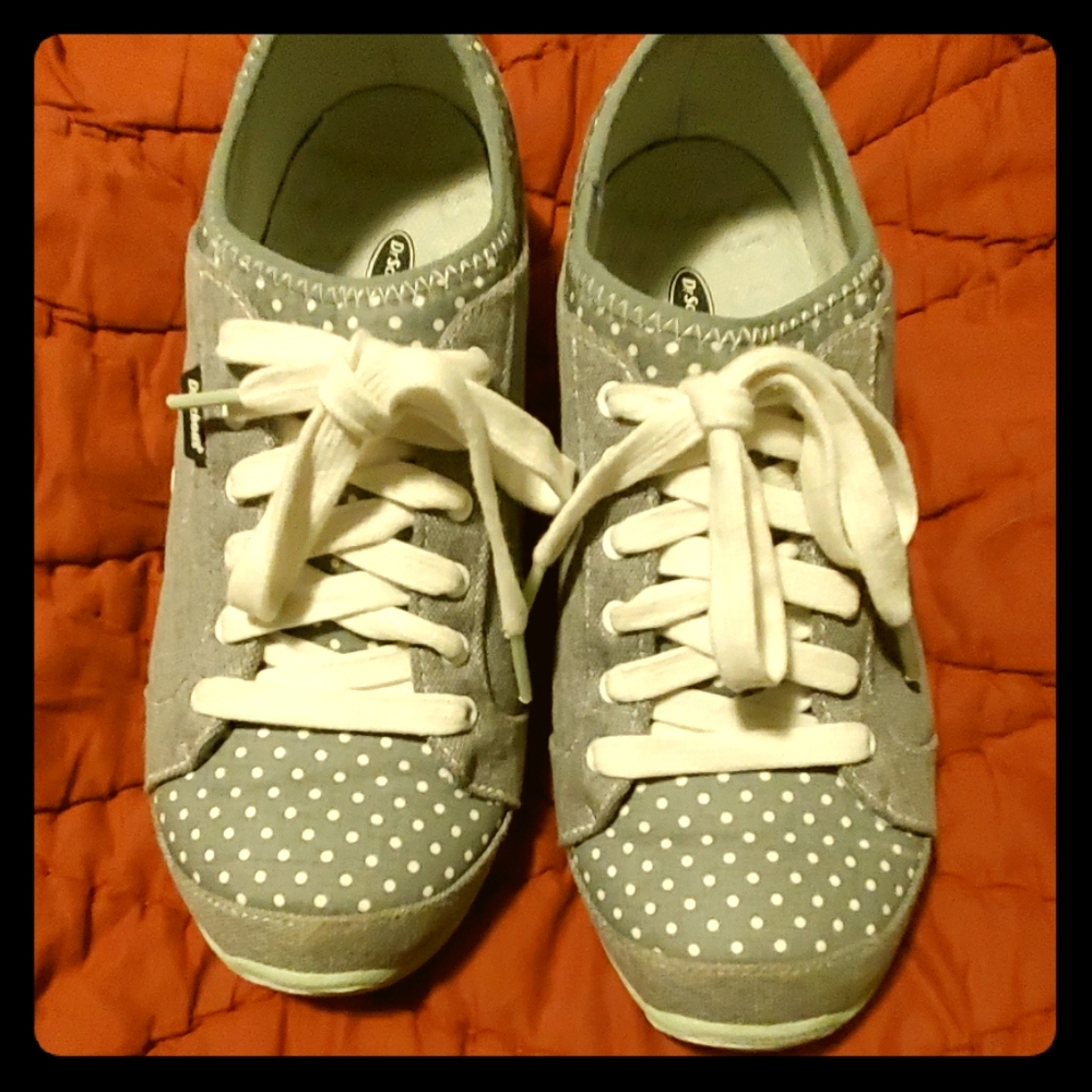 Grey & White Dr. Scholls tennies